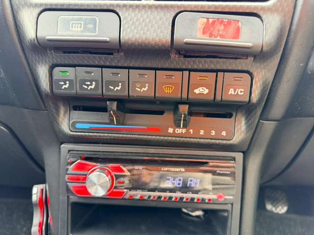 �C�ɂȂ邨�Ԃ�����܂�����E�̓d�b�ԍ����璼�ڂ��X�ɂ��₢���킹���������B�x�����@����ԗ����A��Ԃ܂łȂ�ł������������Ē����܂��B�X�^�b�t�ꓯ���A�����҂����Ă���܂��B