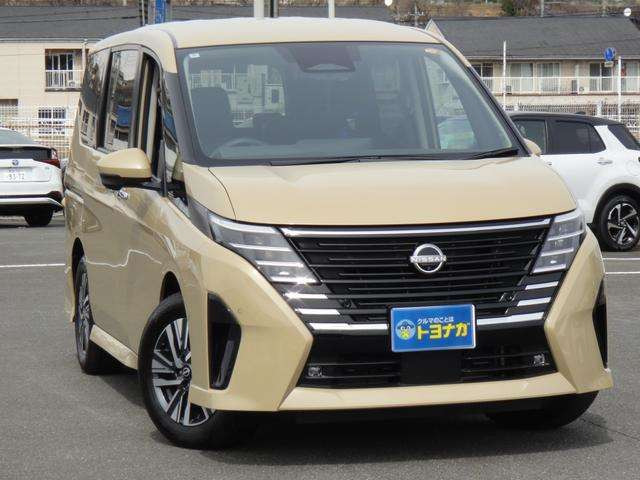 セレナ1.4 e-POWER ルキシオン