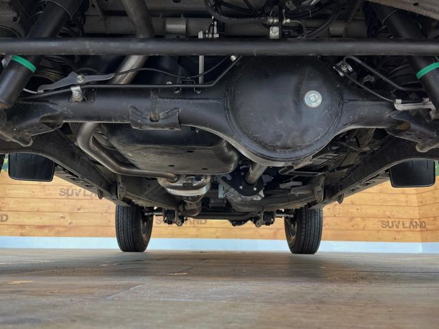 ����肪���ꂢ�Ȃ����ɁA�h�K���H�̎{�H���I�X�X���B�~��n��͂������A���ݕ��ɂ��Z���̕���A��Ń}�����E�E�B���^�[�X�|�[�c���������ɂ��D�]���������Ă���܂��B