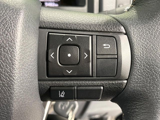 �y�g���^�Z�[�t�e�B�Z���X�z���s���ɑO���̎ԗ�����F�����A�Փ˂������Ȏ��͌x��ƃu���[�L�ŏՓˉ���Ɣ�Q�y�����A�V�X�g�B�����S�Ƀh���C�u�����y���݂��������܂��B