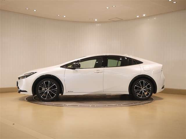 プリウス2.0 Z E-Four 4WD