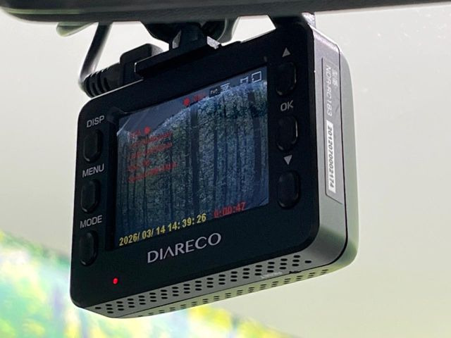 �y�h���C�u���R�[�_�[�z�h���C�u���R�[�_�[����!���s���͂������A������^�]�⎖�̂ɑ��������ہA�f���ŋL�^���A����̃��X�N�ɔ����܂��B���L�^�pSD�J�[�h�͂��q�l�����g�ł��������������K�v������܂��B