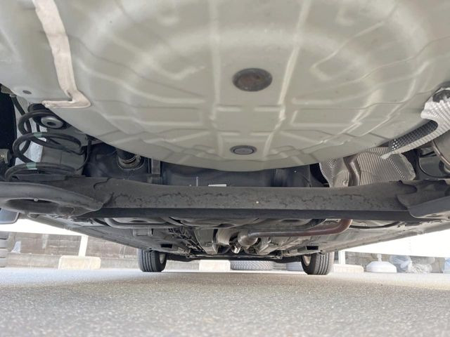 ����肪���ꂢ�Ȃ����ɁA�h�K���H�̎{�H���I�X�X���B�~��n��͂������A���ݕ��ɂ��Z���̕���A��Ń}�����E�E�B���^�[�X�|�[�c���������ɑ�ύD�]���������Ă���܂��B