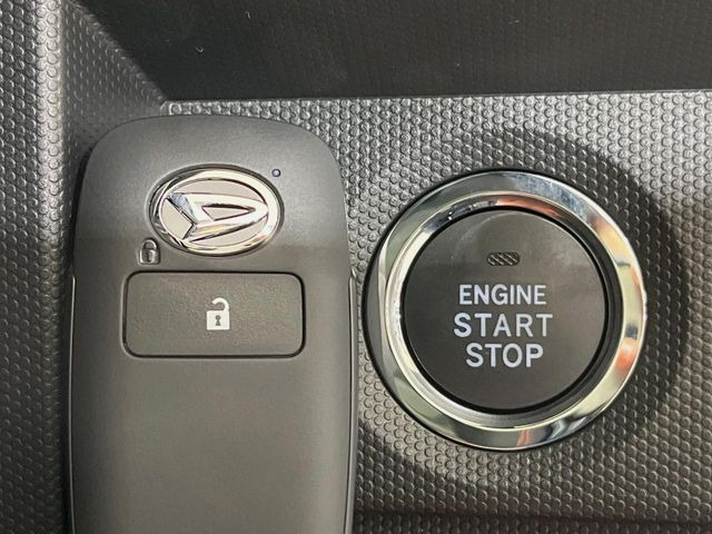 �y�L�[�t���[�V�X�e���z�J�o����|�P�b�g�ɓ��ꂽ�܂܂ł��h�A�̎{���E�������\�ȃX�}�[�g�L�[�𑕔��B�G���W���̃I���E�I�t�����J�M�����o���K�v����������Ƃ��Ă��֗��ł���