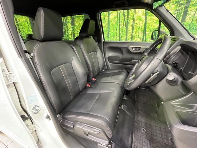 �y���烌�U�[�V�[�g�z����̂ӂ���肪�e�ՂŃ����e�i���X�����ȒP�ȁA�@�\���ɗD��鍇����v���̗p�����㎿�ȃV�[�g�ł��B����S�n���悭�A���������ӂ��S�n�ǂ��ԓ���Ԃ����o���Ă���܂��B