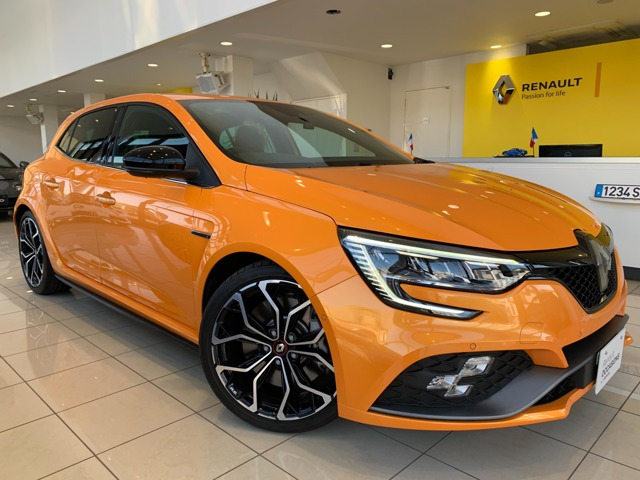 メガーヌスポール