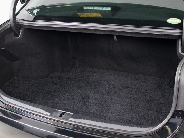 �g�����N�������Ǝv���Ă���܂���?���ۂ͑�e�ʃg�����N�ł�!���s���̒������h���C�u�����K�ł�!�܂��A�����t���X�y�[�X���������Ă���܂��̂ŁA��Ԃł��A�J�ł���̓������Ă�����育�������܂��B