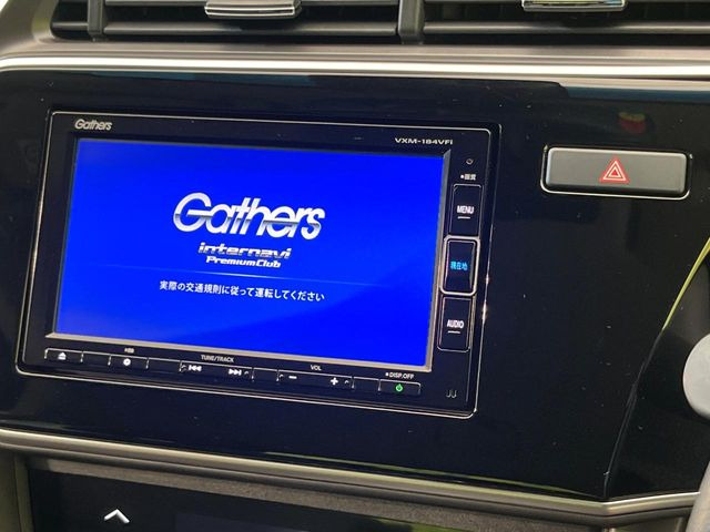 �y�����i�r�z�l�C�̏����i�r�𑕔����Ă���܂��B�i�r�̎g���₷���͂������A�I�[�f�B�I�@�\���[��!�L�����v�◷�s�͂������A�ʋ΂┃�����ȂǕ��i�̃h���C�u���y�����Ȃ�͂���