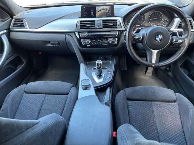 4シリーズグランクーペ420i Mスピリット