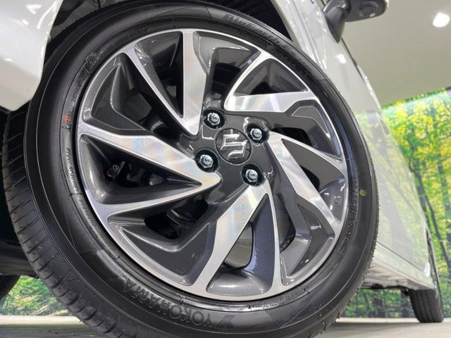 �y����15�C���`�A���~�z�C�[���z�O�ςɃ}�b�`���������A���~�z�C�[���𑕒����Ă���܂��B�e��ЊO�A���~�z�C�[����A�X�^�b�h���X�^�C�����戵�����Ă���܂��B���񂲑��k����������