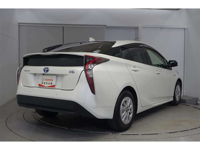 プリウス1.8 S セーフティ プラス