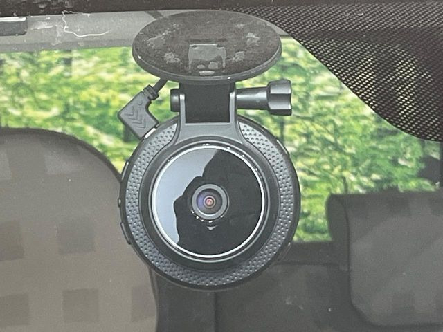 �y�h���C�u���R�[�_�[�z�h���C�u���R�[�_�[����!���s���͂������A������^�]�⎖�̂ɑ��������ہA�f���ŋL�^���A����̃��X�N�ɔ����܂��B���L�^�pSD�J�[�h�͂��q�l�����g�ł��������������K�v������܂��B