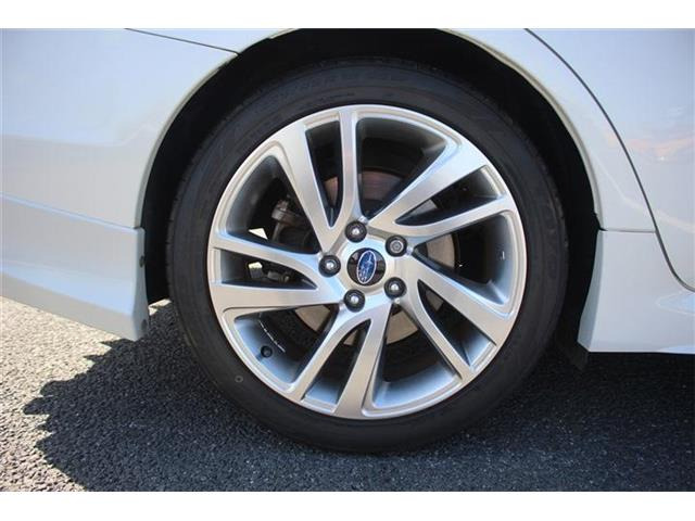 ���Ǝҗl�ւ̔̔��͂��f�肳���Ă��������܂��B �Ԍ������ԗ��̏ꍇ�́A�Ԍ����擾�������x�������z�ŕ\�����Ă���܂��B