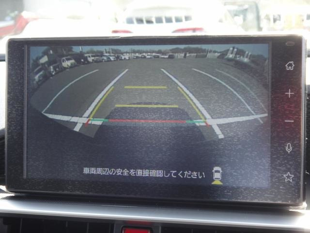 ���p�m���~�b�N�r���[���j�^�[���ԗ����ォ�猩���悤�ȉf�����f�B�X�v���C�I�[�f�B�I�ɕ\���B�^�]�Ȃ���ڎ������ł͌��ɂ����ԗ����ӂ̏󋵂����A���^�C���ł�������m�F�ł��܂�!