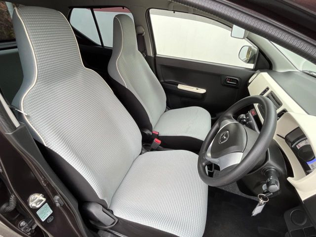 �^�]�ȃV�[�g���͎g�p�������Ȃ��A�ǍD�ȏ�ԂƂȂ��Ă��܂��B���J�Ɏg���Ă������Ƃ��悭�킩��܂��ˁB