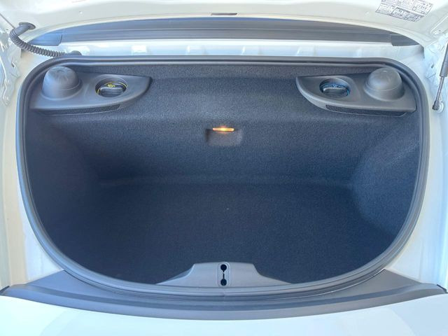 ���g�����N���[��:����L������e�X�y�[�X!���ꂾ���̍L��������΂��������⃌�W���[�Ȃǂɂ��œK�ł�!�g�p�������Ȃ����ꂢ�ȏ�Ԃ��ێ����Ă���܂��B