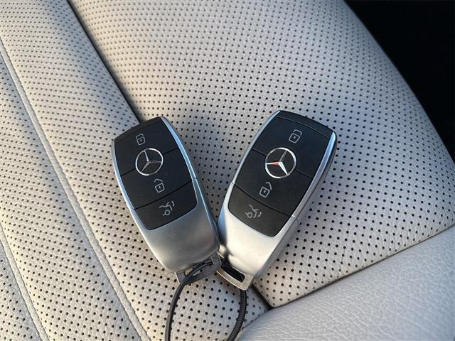 ���Ԃɂ��Ă̕s���ȓ_���́A�X�܂̍��Ǝ��i�����m�ɂ������A�A�h�o�C�X���v���܂���