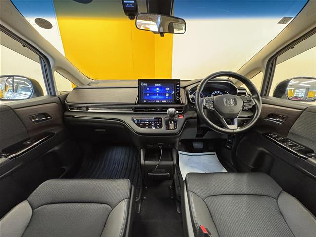 オデッセイ2.4 アブソルート EX