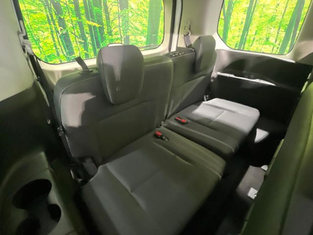 3��ڃV�[�g�͂�������ԗǍD����l�ł��������ƍ����Ē����܂��̂ŁA��l���ł̂��o���������N���N�ł��􂲉Ƒ��ŁA�C�̒m�ꂽ���ԂŁA�h���C�u�ɍs���̂��y���݂ł��ˁ�