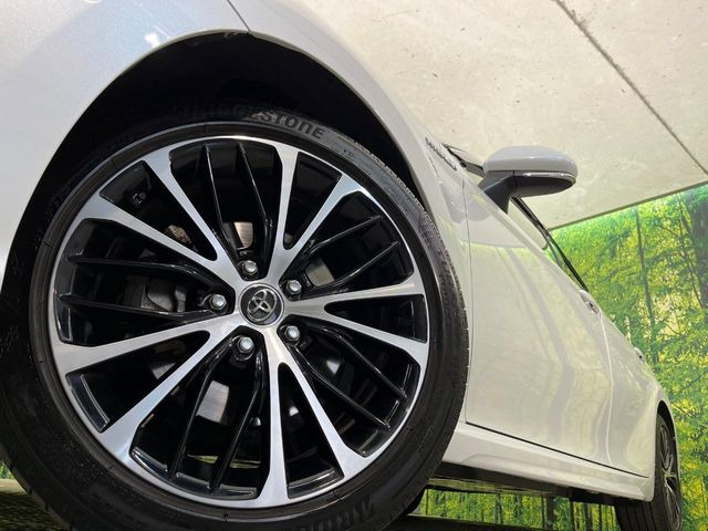 �y����18�C���`�A���~�z�C�[���z�O�ςɃ}�b�`���������A���~�z�C�[���𑕒����Ă���܂��B�e��ЊO�A���~�z�C�[����A�X�^�b�h���X�^�C�����戵�����Ă���܂��B���񂲑��k����������