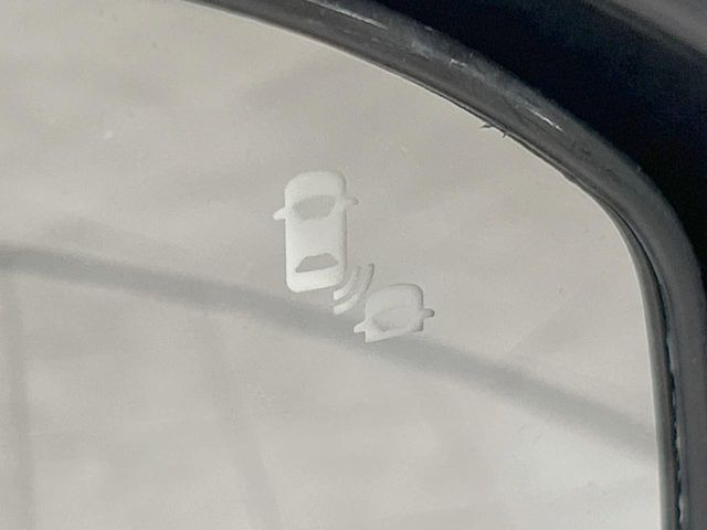 �y�u���C���h�X�|�b�g�C���t�H���[�V�����z���s���A�h�A�~���[�̎��p�ɂȂ�₷���ӏ��Ɍ㑱�Ԃ��ڋ߂���ƃT�C�h�~���[�t�߂Ɍx����\���A�h���C�o�[�ɒ��ӊ��N�����Ă���܂��B