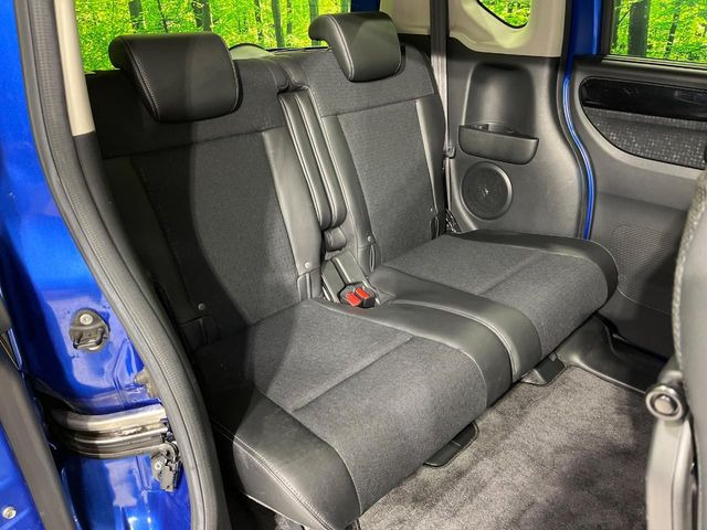 �y�����p���[�X���C�h�h�A�z�X�}�[�g�L�[��^�]�Ȃ̃X�C�b�`�Ō�ȗ����X���C�h�h�A�̊J���\���d��������͂����ăh�A���J����K�v�������A�����Ȃ��q�l�ł��ȒP�ɊJ���߂ł����K�ł���