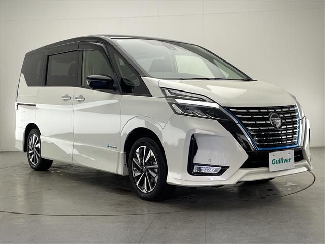 セレナ1.2 e-POWER ハイウェイスターV