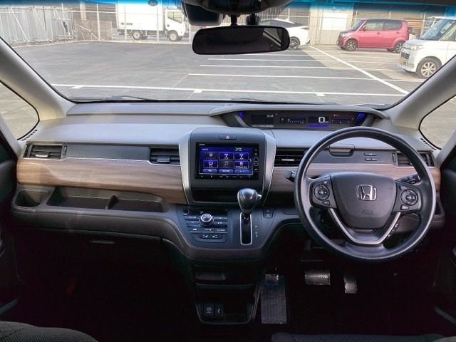 フリード1.5 G ホンダセンシング