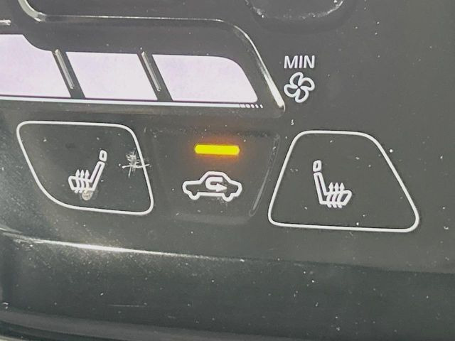 �y�V�[�g�q�[�^�[�z�������ɏd�󂷂�V�[�g�q�[�^�[!�G�A�R����葁�����܂��Ă����̂Ŋ�����̐l�����S�ł��ˁ�G�A�R���̉����͊������邩����A�Ƃ������ɂ����������߂ł��B