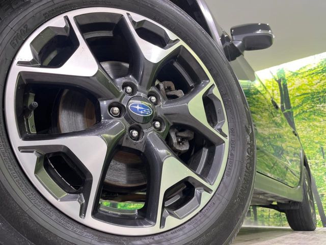 �y����17�C���`�A���~�z�C�[���z�O�ςɃ}�b�`���������A���~�z�C�[���𑕒����Ă���܂��B�e��ЊO�A���~�z�C�[����A�X�^�b�h���X�^�C�����戵�����Ă���܂��B���񂲑��k����������