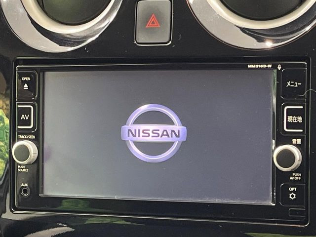 �y�����i�r�z�l�C�̏����i�r�𑕔����Ă���܂��B�i�r�̎g���₷���͂������A�I�[�f�B�I�@�\���[��!�L�����v�◷�s�͂������A�ʋ΂┃�����ȂǕ��i�̃h���C�u���y�����Ȃ�͂���