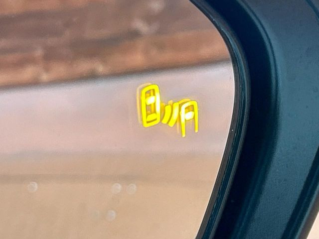 �y�u���C���h�X�|�b�g���j�^�[�z���s���A�h�A�~���[�̎��p�ɂȂ�₷���ӏ��Ɍ㑱�Ԃ��ڋ߂���ƃT�C�h�~���[�̃����Y�Ɍx����\��!�h���C�o�[�ɒ��ӊ��N�����Ă���܂��B