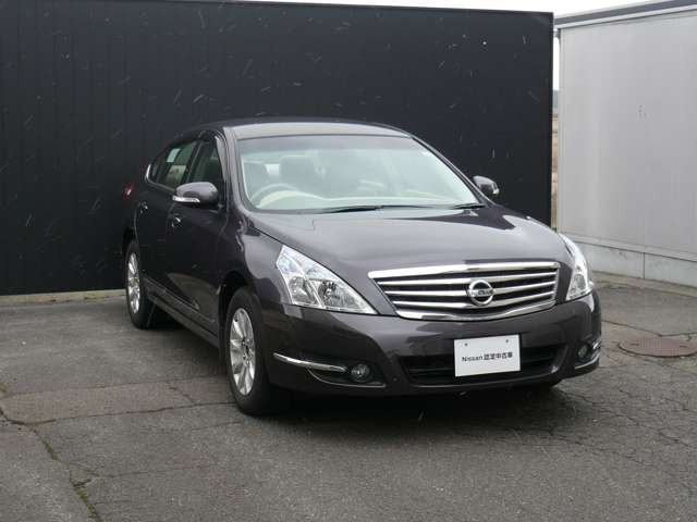 ティアナ2.5 250XL FOUR 4WD