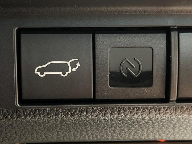 �y�p���[�o�b�N�h�A�z�X�}�[�g�L�[��^�]�Ȃ̃{�^�������������Ń��A�Q�[�g�������ŊJ���܂�!�ו��������Ă��鎞��A�����ʒu�ɂ���o�b�N�h�A��߂�ۂɕ֗��ȋ@�\�ł���