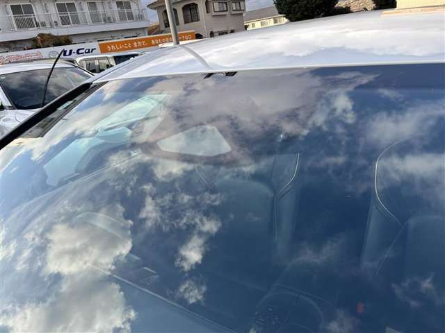 クラウンスポーツ2.5 Z E-Four 4WD