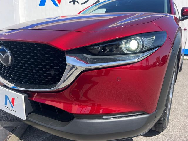 �yLED�w�b�h���C�g�z���V����ԑ��s�����ǍD�Ȏ��E���m�ۂ����S���ĉ^�]�ł��鍂�P�xLED�w�b�h���C�g�𑕔�!�_�����x�������A����d�͂��}�����Ă��܂��B