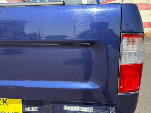 ��葽���̍݌Ɏԗ����f�ڒv���Ă���܂�!