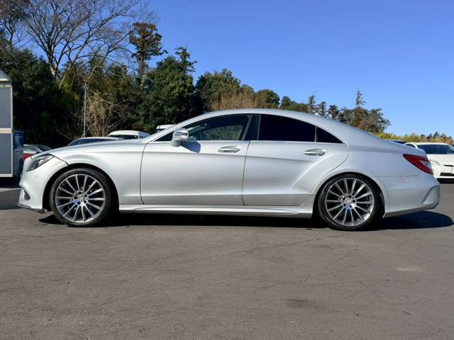 ���X�݌ɂ͊O���A�����N���[�j���O��ɓW�����A�����Ď��̏C�����̗L���A���[�^�[��������̗L������O�ҋ@�ւɂ�錟����S����{���Ă���܂��B�Ԍ��A�����A����h�������ЂőΉ��ł��܂��̂ł����S���������B