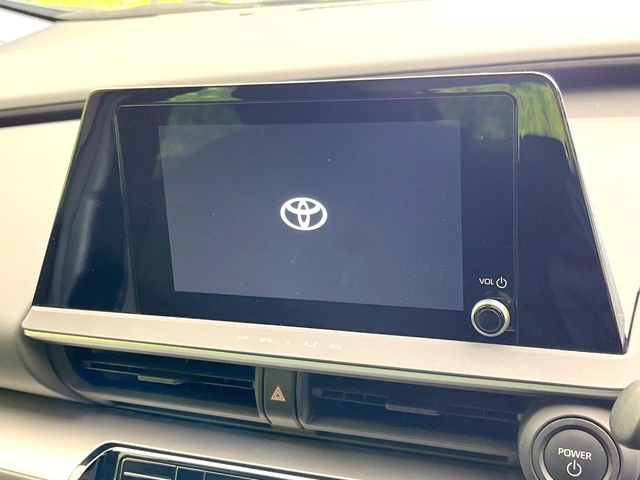 【8インチ ディスプレイオーディオ】大画面のディスプレイはAppleCarPlayやAndroidAutoが利用可能。大きな画面でスマホナビアプリ等が利用いただけます♪