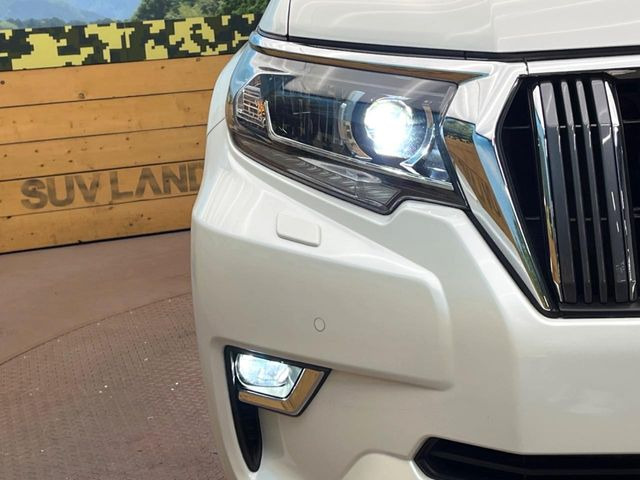 �yLED�w�b�h���C�g�z���V����ԑ��s�����ǍD�Ȏ��E���m�ۂ����S���ĉ^�]�ł��鍂�P�xLED�w�b�h���C�g�𑕔�!�_�����x�������A����d�͂��}�����Ă��܂��B