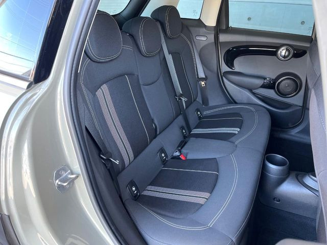 ���㕔���Ȃ��C�ɂȂ�悤�ȃL�Y�E�����ւ��蓙�A�傫�ȃ_���[�W�͂Ȃ��A�ǍD�ȏ�Ԃł��B