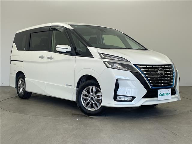 セレナ1.2 e-POWER ハイウェイスターV