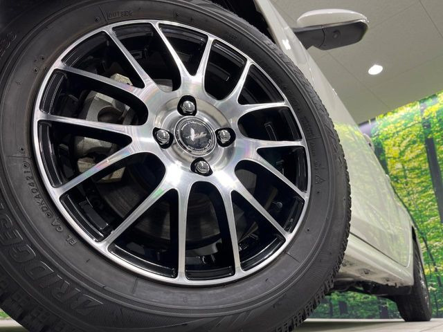 �y15�C���`�A���~�z�C�[���z�O�ςɃ}�b�`�����A���~�z�C�[���𑕒����Ă���܂��B�e��A���~�z�C�[����A�X�^�b�h���X�^�C�����戵�����Ă���܂��B���񂲑��k����������