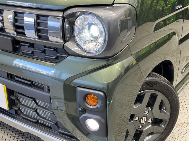 �yLED�w�b�h���C�g�z���V����ԑ��s�����ǍD�Ȏ��E���m�ۂ����S���ĉ^�]�ł��鍂�P�xLED�w�b�h���C�g�𑕔�!�_�����x�������A����d�͂��}�����Ă��܂��B