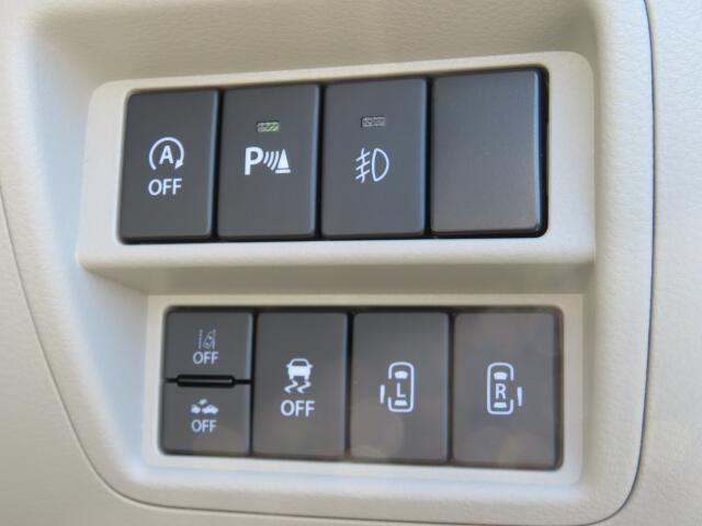 �����̈��S���u���t���Ă܂��B�܂��R��Ƀ��T�V�C�A�C�h�����O�X�g�b�v�E�t���ł��B