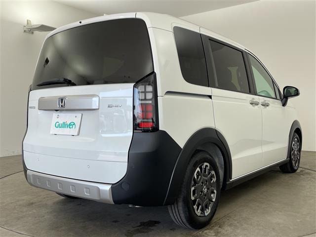 フリード1.5 e:HEV クロスター