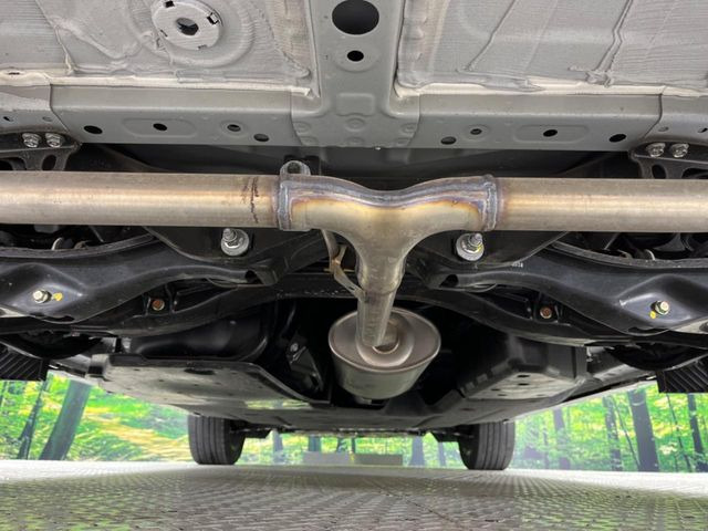 下回りがきれいなうちに、防錆加工の施工がオススメ。降雪地域はもちろん、沿岸部にお住いの方や、趣味でマリン・ウィンタースポーツをされる方にご好評いただいております。