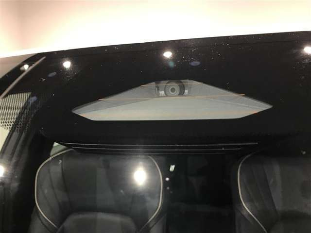 クラウンクロスオーバー2.5 G アドバンスト レザー パッケージ E-Four 4WD