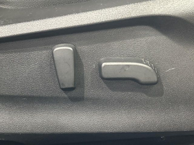 �y�p���[�V�[�g�z�X�C�b�`��ŊȒP�ɃV�[�g�̔��������\!�d��������͂�����܂���!���K�ȃV�[�g�|�W�V�����ɃZ�b�g���āA���K�ȃh���C�u�����y���݂��������B