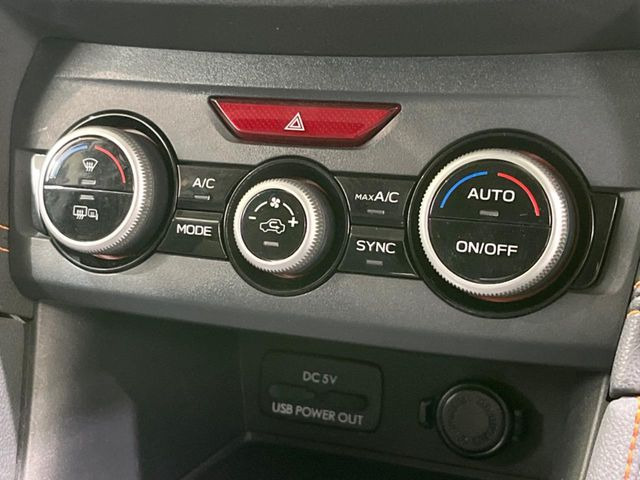 �y���E�Ɨ��^�t���I�[�g�G�A�R���z�^�]�ȂƏ���Ȃł��ꂼ�ꂨ�D�݂̉��x�ɐݒ�\�B����҂ɂ��z�������A���K�ȋ󒲂����͂��v���܂��B